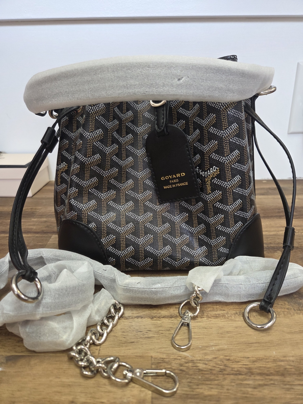 Goyard Black and Brown Drawstring Shoulder Bag - Picture 2 of 6